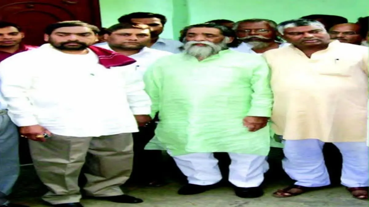 सीता सोरेन के बीजेपी में आने से झारखंड की राजनीति में बड़ा परिवर्तन , क्योंकि उत्तराधिकारी दुर्गा सोरेन को मानते थे गुरुजी