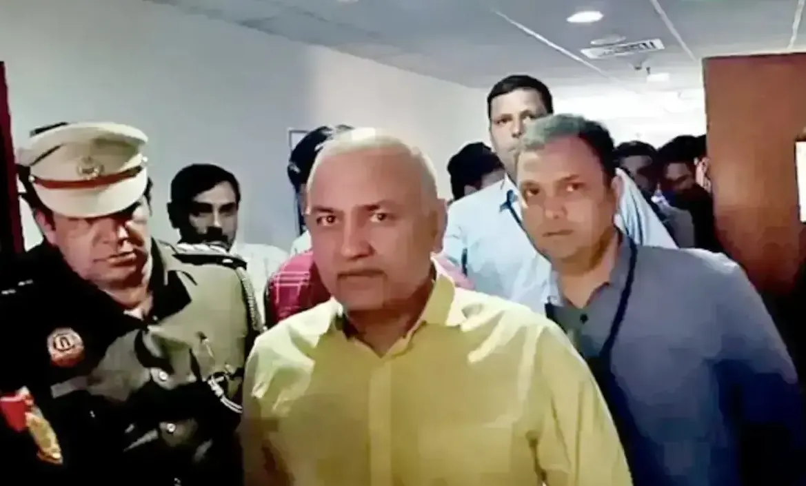 मनीष सिसोदिया जमानत के लिए दिल्ली हाई कोर्ट पहुंचे