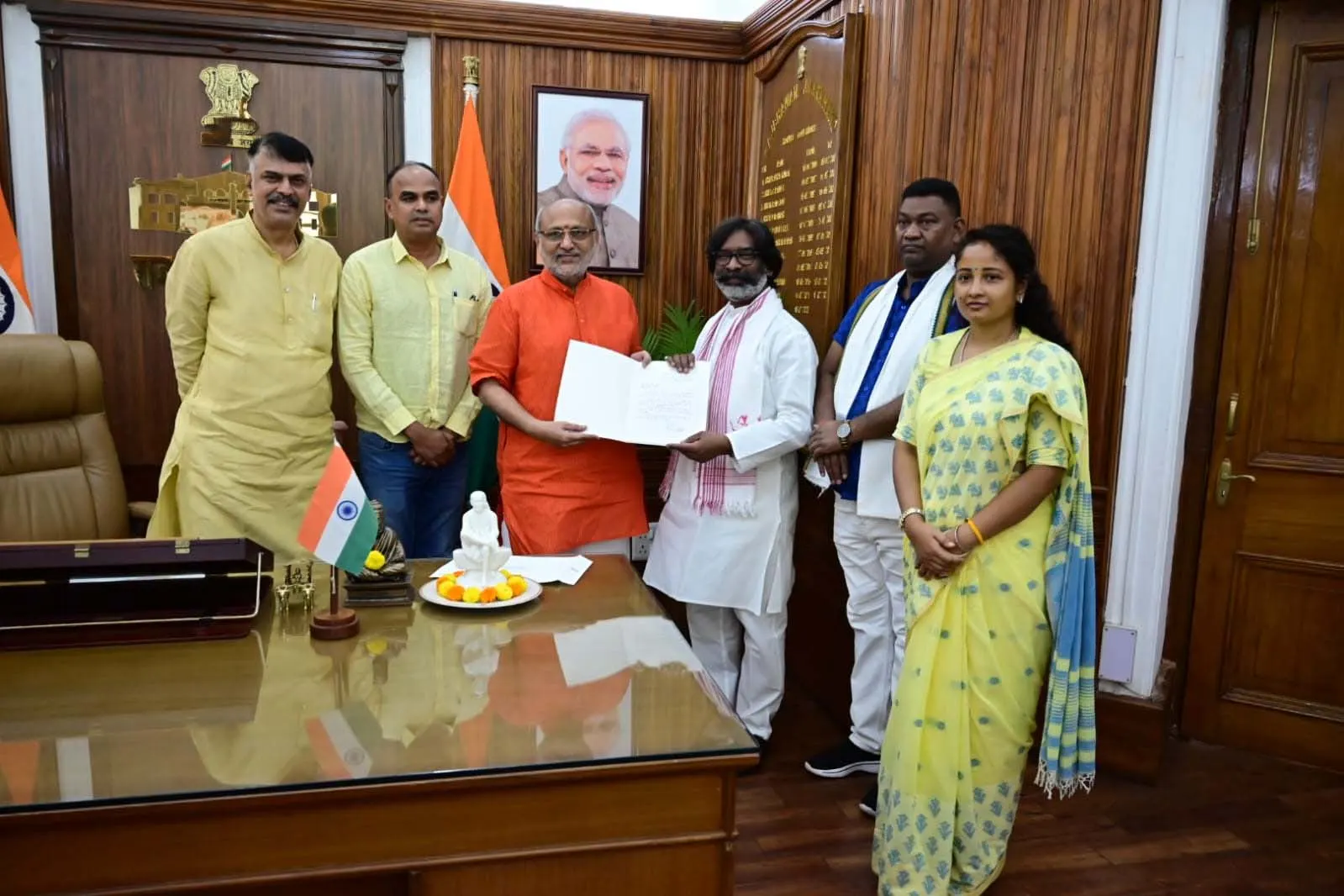 हेमंत सोरेन आज शाम पांच बजे तीसरी बार झारखंड के मुख्यमंत्री पद की लेंगे शपथ