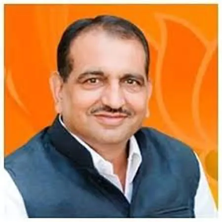 जगदलपुर : आंगनबाड़ी कार्यकर्ताओं-सहायिकाओं का मानसिक शोषण बंद करे सरकार : संतोष बाफना