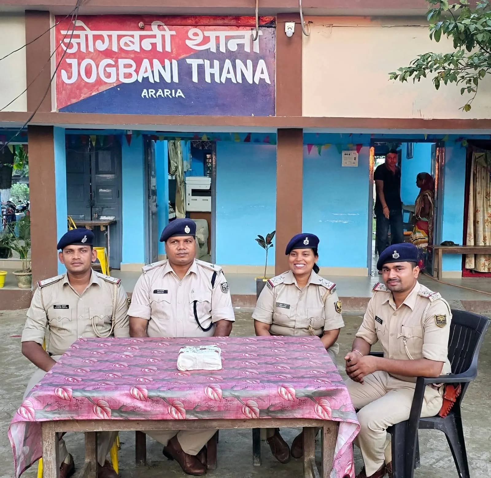 जोगबनी पुलिस ने बंधन बैंक के पास हुई छिनतई के पांच लाख रुपये किए बरामद
