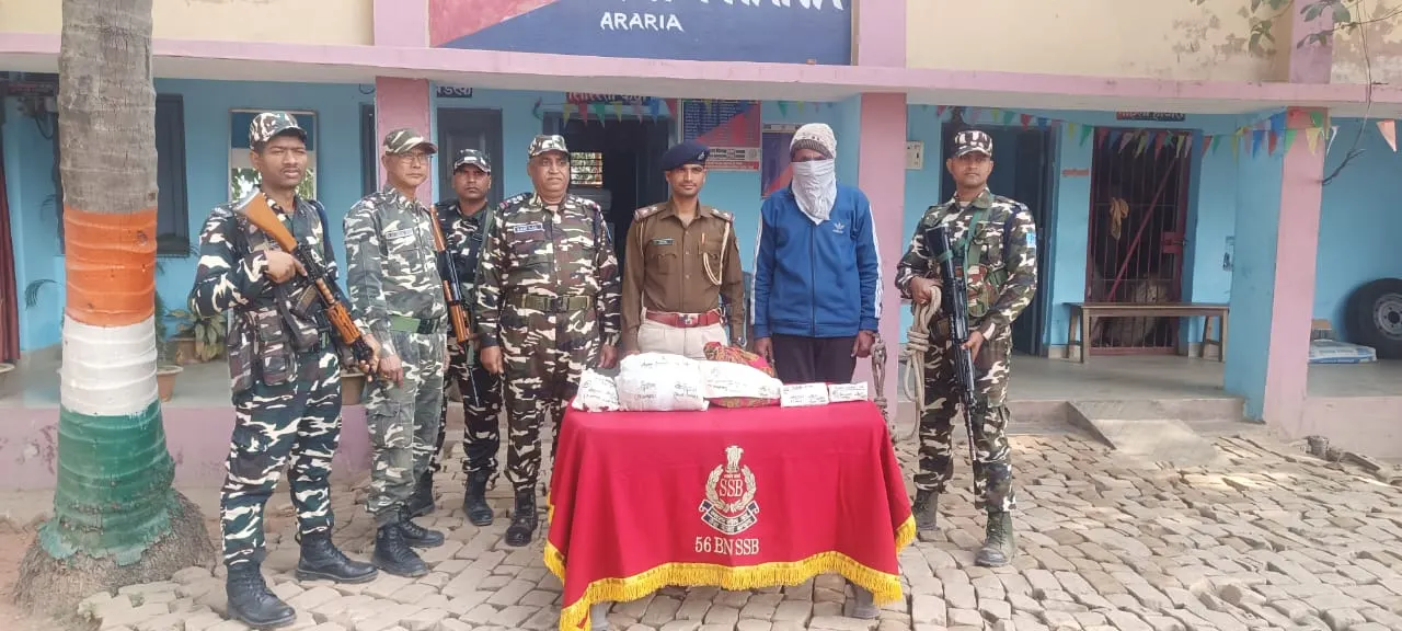 इंडियन आर्मी से निष्कासित जवान अफीम के साथ गिरफ्तार
