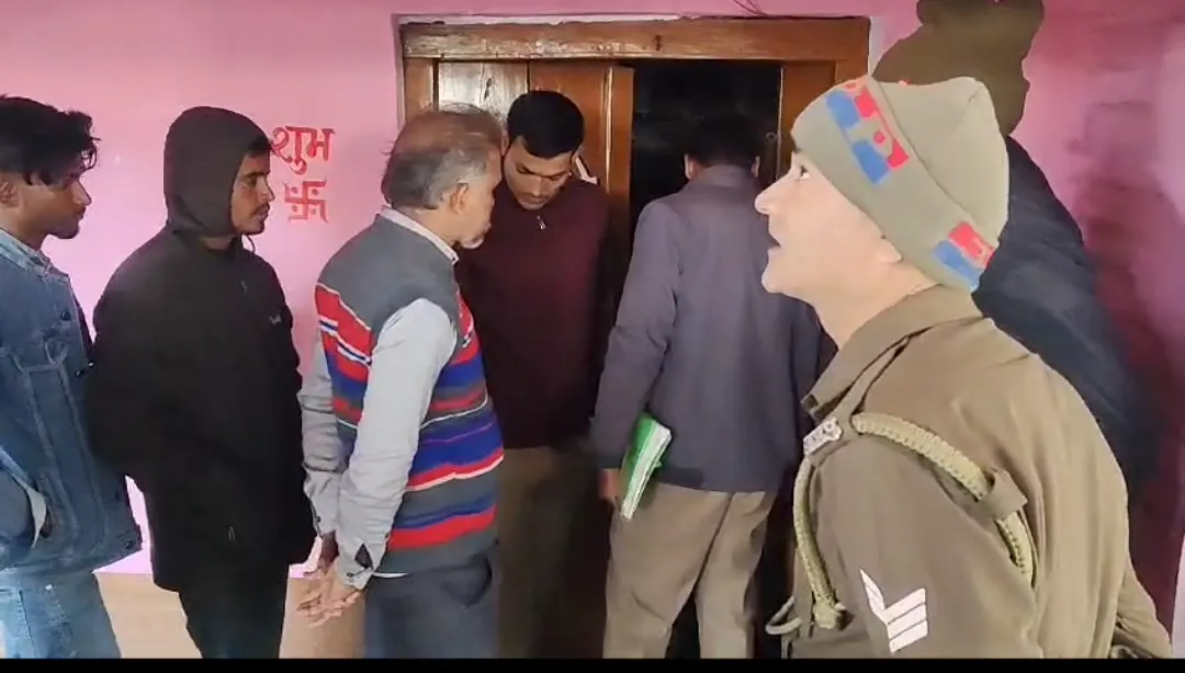 ज्लैलरी की दुकान में दस लाख के जेवरात की चोरी, जांच में जुटी पुलिस