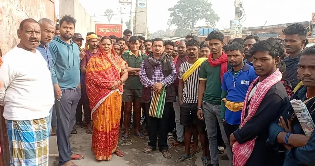 आश्वासन मिलने के बाद छठे दिन काम पर लौटे सफाईकर्मी