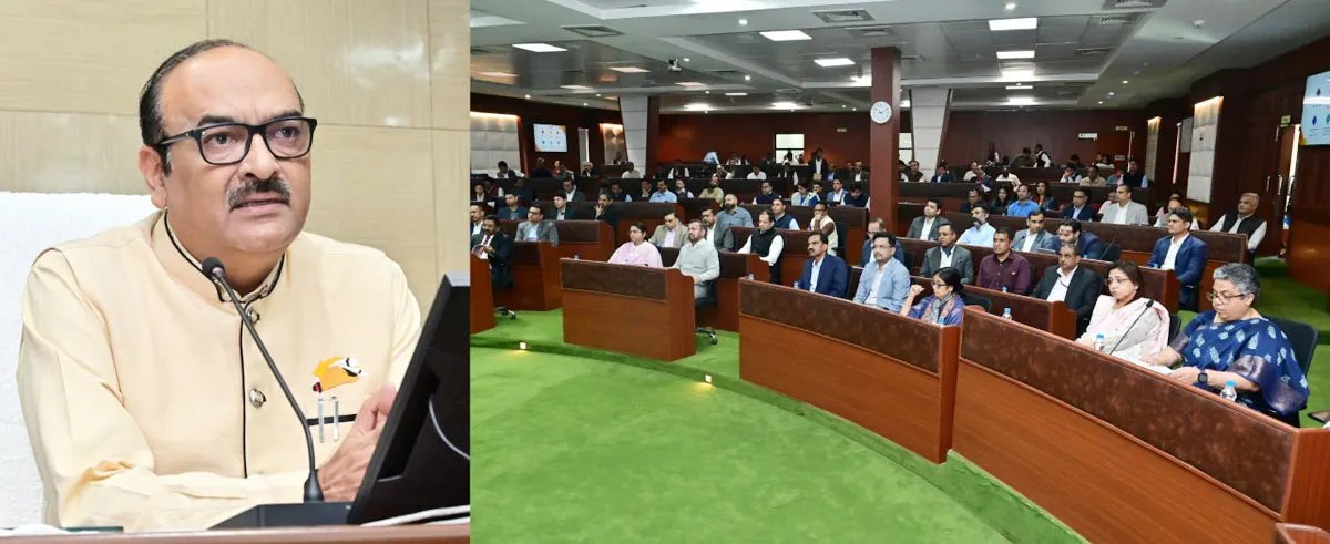 मुख्य सचिव की अध्यक्षता में राज्य की विभिन्न योजनाओं की समीक्षा की गई