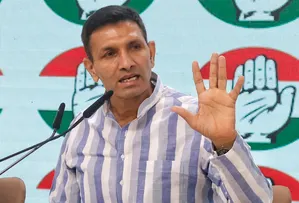 मध्य प्रदेश की सरकार ब्याज चुकाने के लिए बेच रही संपत्तियां : जीतू पटवारी