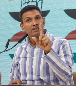 मध्य प्रदेश : जीतू पटवारी की सीएम मोहन यादव को चिट्ठी, 3 मंत्रियों की बर्खास्त करने की मांग