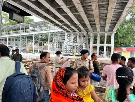 भोपाल रेल मंडल में चेन खींचने के 3 हजार से अधिक मामले दर्ज