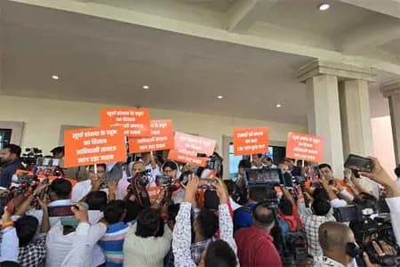 झारखंड विधानसभा में सूर्या हांसदा मुठभेड़ और संविधान संशोधन को लेकर पक्ष-विपक्ष का हंगामा