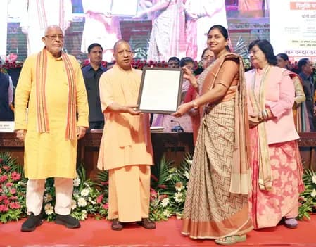 पहले नौकरियों में होती थी बंदरबांट, योग्य युवा होते थे भेदभाव के शिकार : सीएम योगी
