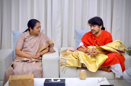 समाज को सेवा, श्रद्धा और सनातन से जोड़ते हैं पंडित धीरेंद्र कृष्ण शास्त्री: सीएम रेखा गुप्ता