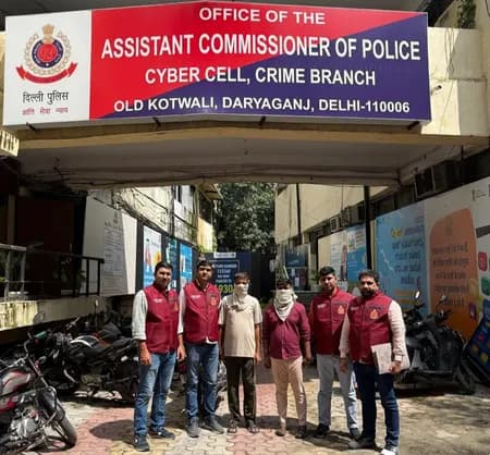 दिल्ली पुलिस की साइबर सेल ने स्टॉक मार्केट फ्रॉड रैकेट का किया भंडाफोड़, दो गिरफ्तार
