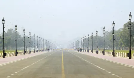 ठंड के साथ ही दिल्ली में बढ़ा प्रदूषण, आने वाले दिनों में एक्यूआई को लेकर मौसम विभाग ने जारी की चेतावनी