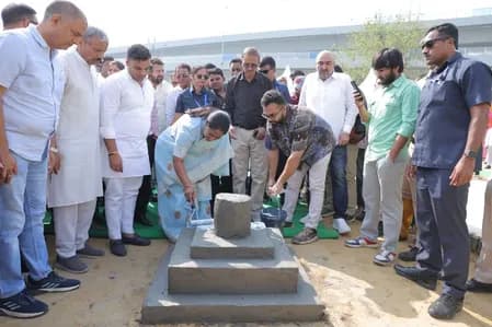 दिल्ली में छठ पूजा की तैयारियां जोरों पर, मुख्यमंत्री रेखा गुप्ता ने कई घाटों का उद्घाटन किया