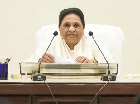 बसपा का 2025: आत्म-मंथन और खोई जमीन पाने की जद्दोजहद