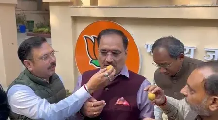 दिल्ली एमसीडी उपचुनाव: 12 वार्डों में भाजपा 7 पर जीती, आप की 3 और कांग्रेस की एक सीट बढ़ी