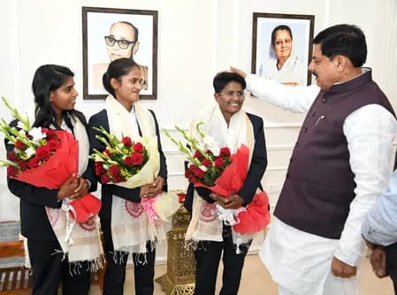 ब्लाइंड विमेंस टीम का हिस्सा रही मध्य प्रदेश की तीन महिला खिलाड़ियों को प्रोत्साहन राशि मिलेगी: सीएम मोहन यादव