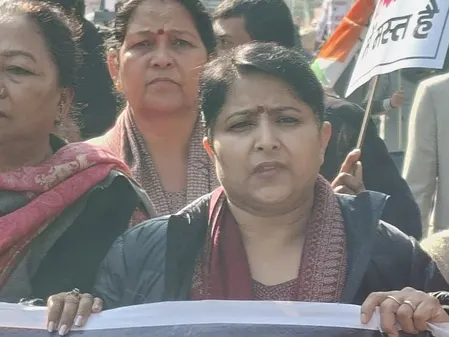 उत्तराखंड : महिला कांग्रेस नेता का आरोप, अमित शाह से मिलने जाने पर प्रशासन ने लगाया पहरा