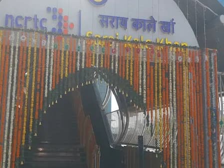 'जुग-जुग जिए हमारे प्रधानमंत्री,' नमो भारत रैपिड रेल में सफर कर यात्रियों ने जताई खुशी