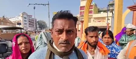होली से पहले अयोध्या में सफाई व्यवस्था पर संकट, वेतन न मिलने से नाराज सफाईकर्मियों का प्रदर्शन