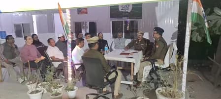गौतमबुद्धनगर में होली से पहले शांति समितियों की 165 गोष्ठियां, सुरक्षा के कड़े इंतजाम
