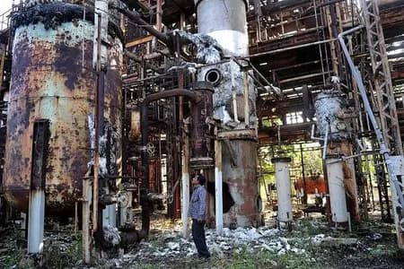 एमपी हाईकोर्ट ने सरकार से यूनियन कार्बाइड फैक्ट्री स्थल पर दूषित मिट्टी और भूजल के लिए योजना पेश करने को कहा