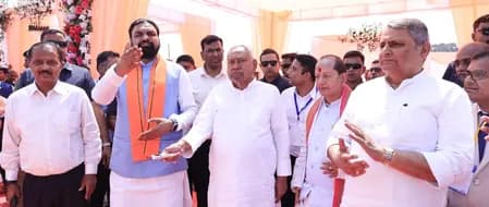 बेगूसराय में बोले सीएम नीतीश कुमार, प्रत्येक जिले में औद्योगिक क्षेत्र की हो रही स्थापना