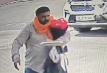 दिल्ली विधानसभा सुरक्षा मामला: नकाबपोश व्यक्ति गिरफ्तार, वाहन जब्त