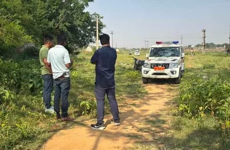रांची: जमीन कारोबारी की हत्या का आरोपी शूटर मुठभेड़ के बाद गिरफ्तार, दोनों पैरों में लगी गोली