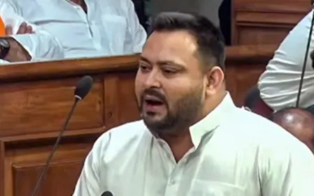 दिल्ली में युवक की हत्या पर भड़के तेजस्वी , कहा- भाजपा सरकार में 'बिहारी' होना सबसे बड़ा अपराध