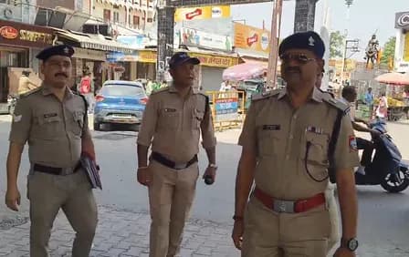 उधम सिंह नगर पुलिस का 'नो व्हीकल डे', एसपी स्वप्न किशोर सिंह पैदल पहुंचे कार्यालय