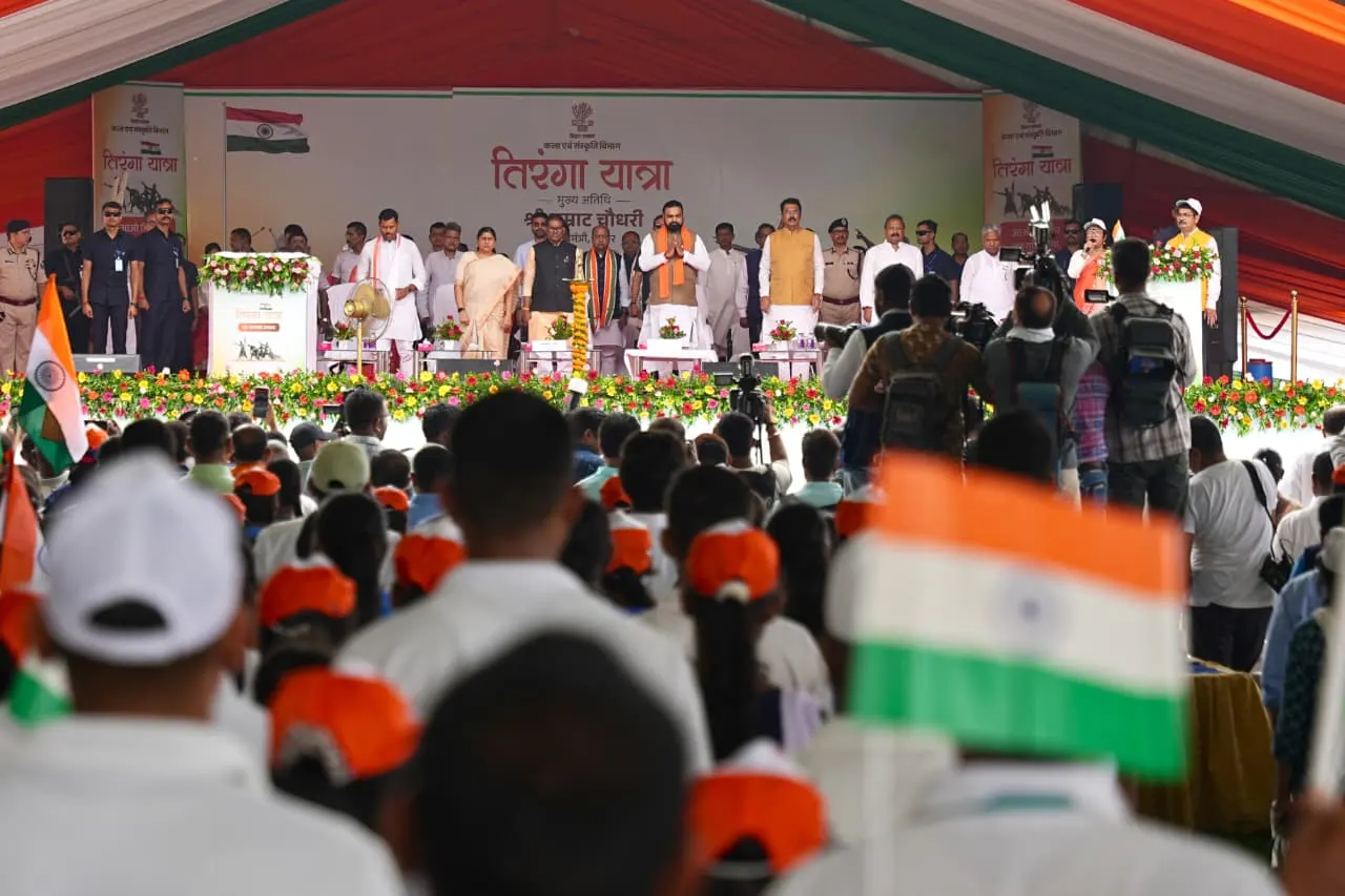राष्ट्रीय ध्वज की गरिमा बनाए रखना युवाओं की जिम्मेदारी: मुख्यमंत्री