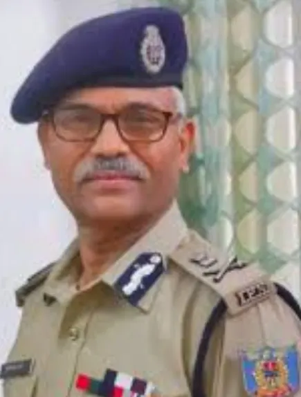झारखंड कैडर के आईपीएस मुरारी लाल मीणा सेवानिवृत