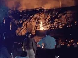 भाेपाल में शादी समाराेह के दाैरान सिलेंडर ब्लास्ट, 50 फीट तक उठीं लपटें, मेहमानों ने भागकर बचाई जान
