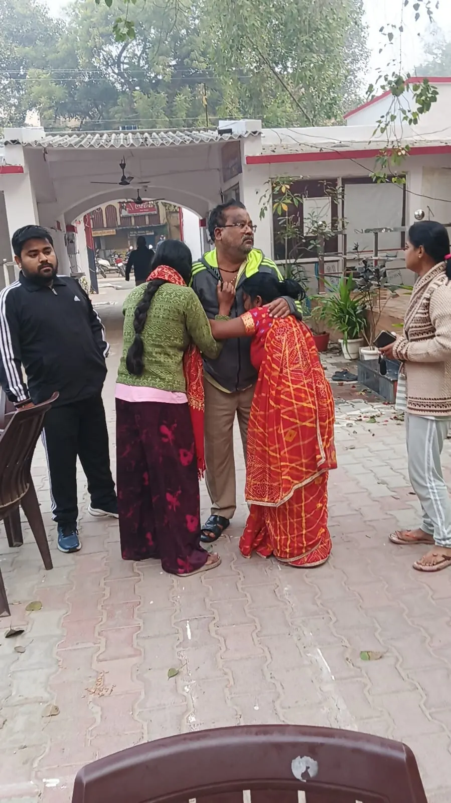 बेटी के शादी के तैयारियों में जुटे होटल कर्मी की सड़क हादसे में मौत,परिजनों में कोहराम