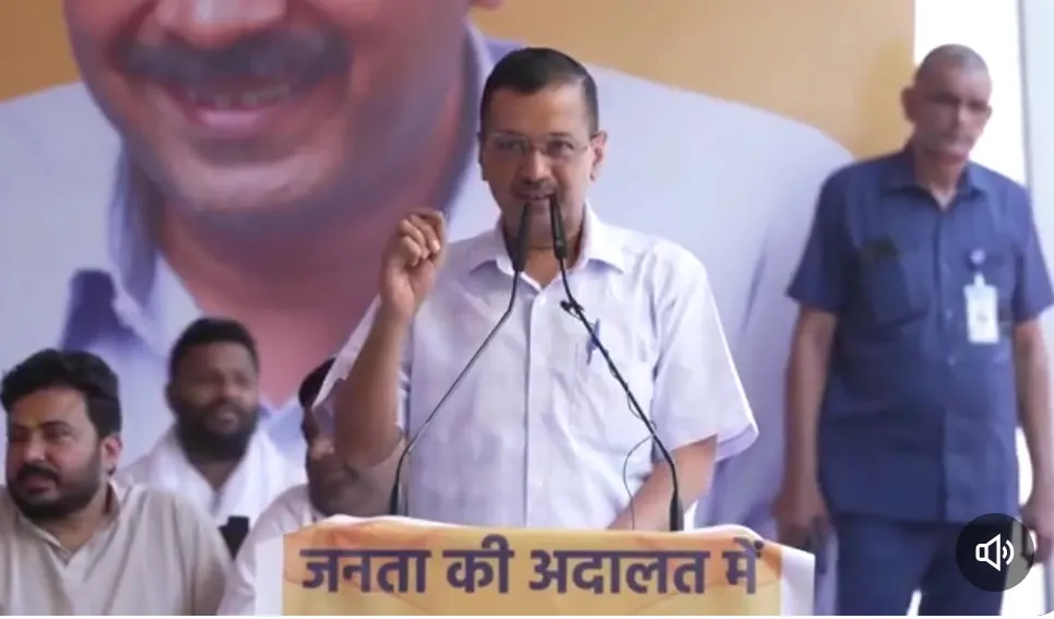 सैफ पर हमले के मुद्दे पर केजरीवाल ने साधा भाजपा पर निशाना