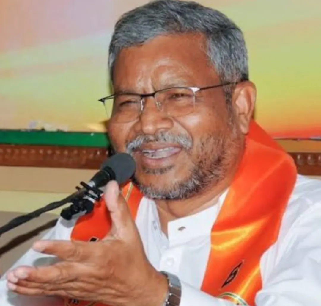 सरकारी रिक्त पदों की संख्या घटने पर मरांडी ने झारखंड सरकार पर साधा निशाना