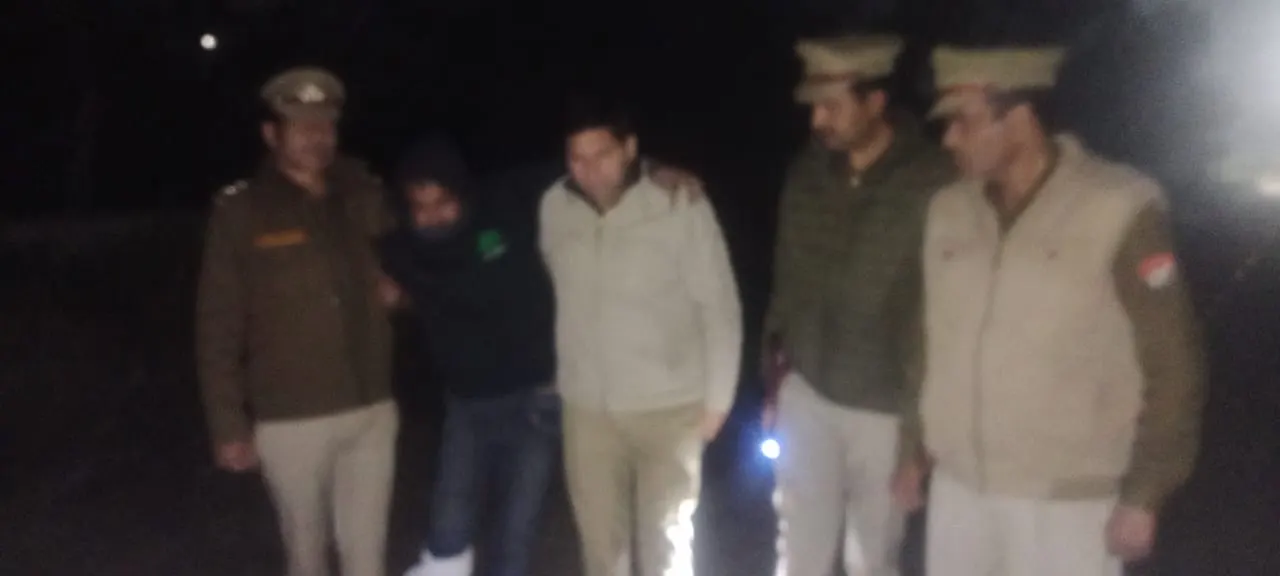 24घंटों में गाजियाबाद पुलिस की अपराधियों के साथ तीसरी मुठभेड़, दो गौकश गिरफ्तार, एक हुआ लंगड़ा