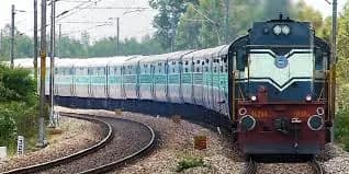 होली पर अतिरिक्त भीड़ को देखते हुए एसईआर चलाएगा विशेष ट्रेनें