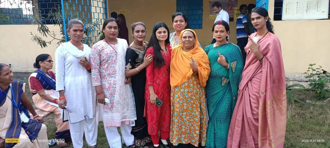ट्रांसजेंडर मतदाताओं ने डाला वोट