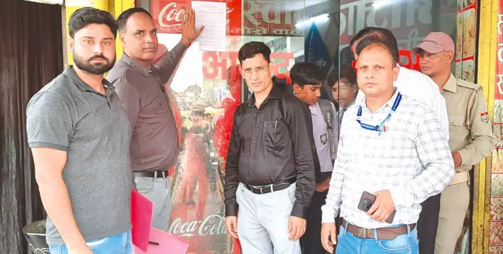 कांवड़ से पहले प्रशासन की बड़ी कार्रवाई, होटल-ढाबों पर छापा, 20 सिलेंडर जब्त