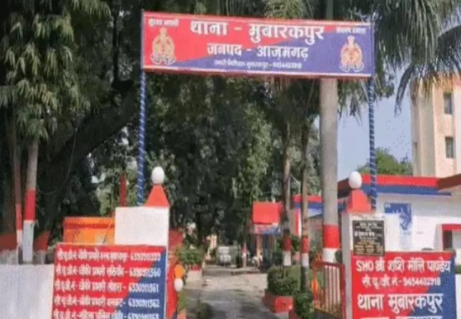 आज़मगढ़ में टैंकर की टक्कर से बाइक सवार दो युवकों की मौत