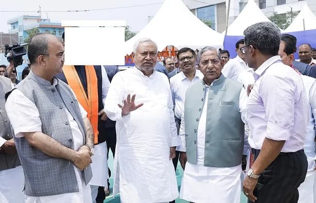 राजकीय तिब्बी कॉलेज अस्पताल भवन के निर्माण कार्य का मुख्यमंत्री ने किया शिलान्यास