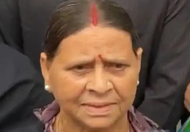 राबड़ी देवी ने बताया तेजस्वी यादव के जान काे खतरा,सरकार से की सुरक्षा बढ़ाने की मांग