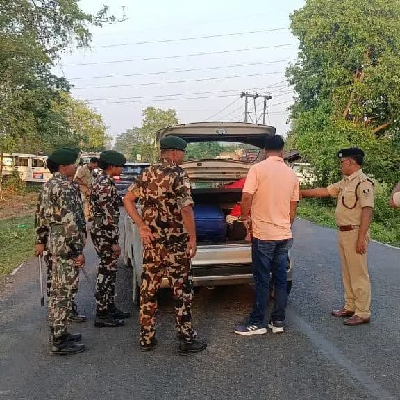 भारत- नेपाल सीमा के जोगबनी बॉर्डर पर हाई अलर्ट, सशस्त्र सीमा बल और पुलिस ने बढ़ाई चौकसी