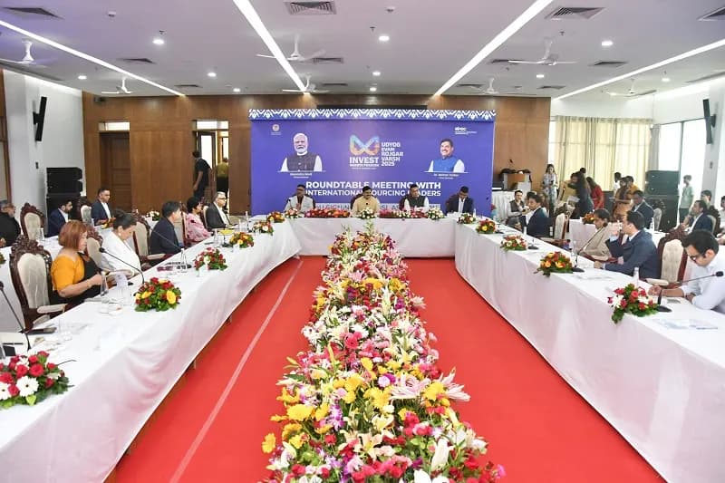 प्रधानमंत्री के फाइव एफ विजन से परिधान और वस्त्र उद्योग का वैश्विक केन्द्र बनेगा मप्र : मुख्यमंत्री डॉ. यादव