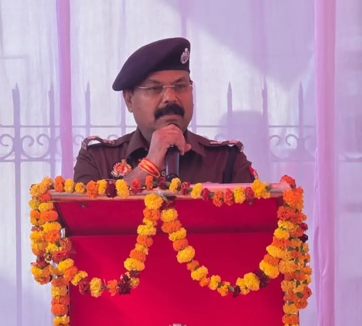 काली फिल्म लगाने वालों के खिलाफ ट्रैफिक पुलिस सख्त 2 वर्ष में 39114 लोगों के हुए चालान