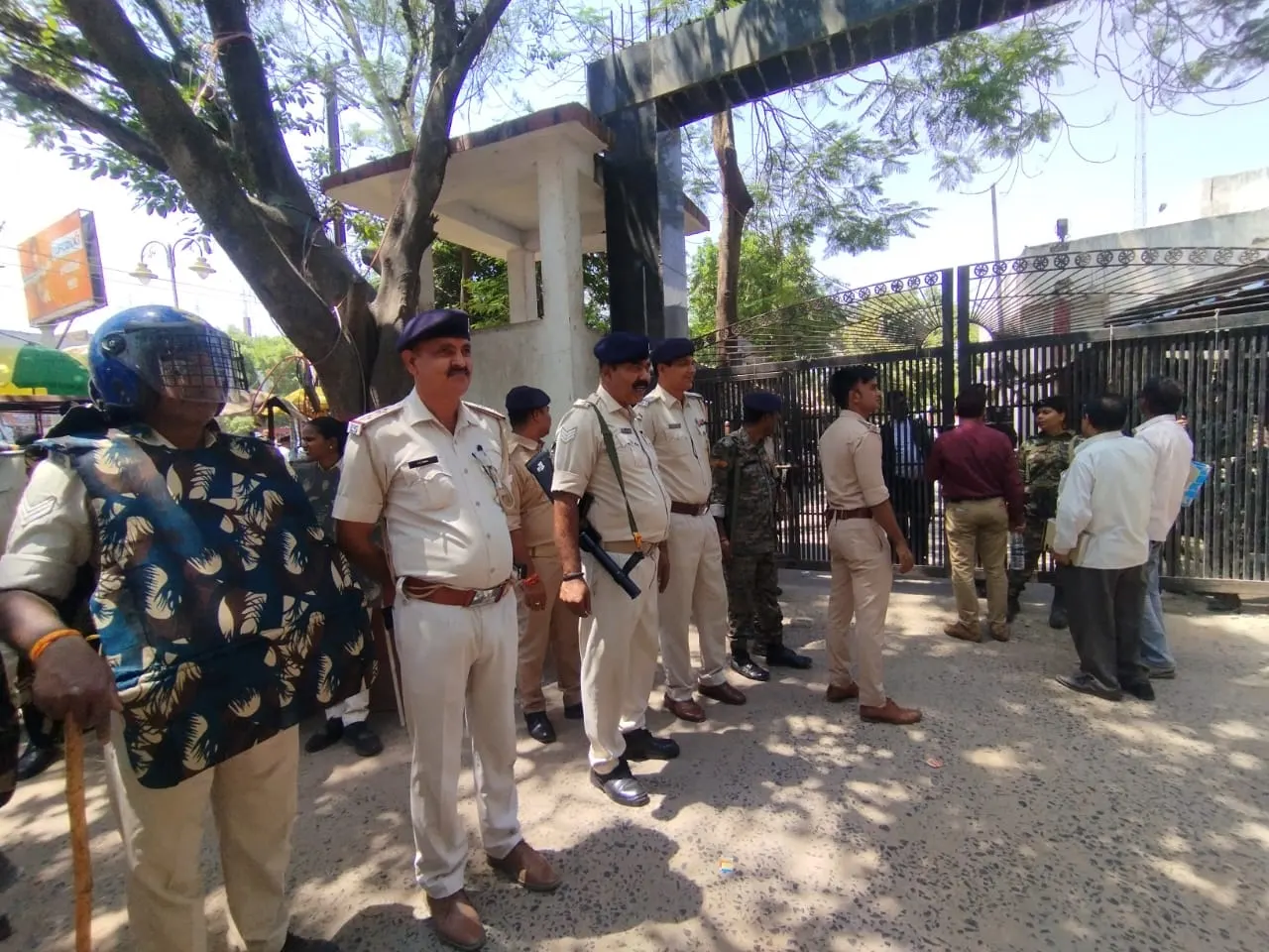 सीवान सिविल कोर्ट फिर निशाने पर: बम धमकी से दहशत, जांच में निकली फर्जी साजिश
