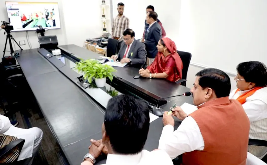 सामूहिक विवाह कार्यक्रम अभिभावकों के विवाह आयोजन के स्वप्न को साकार करने में सहायक : मुख्यमंत्री डॉ. यादव