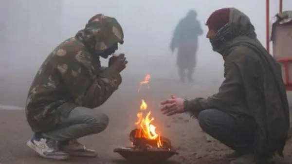 सर्द हवाओं से ठिठुरा मध्य प्रदेश, पारा पहुंचा 5 डिग्री से नीचे, इंदौर पचमढ़ी से भी रहा ठंडा